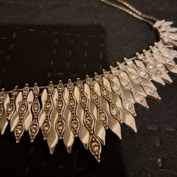 RARE GORGEOUS!! Brighton Silver 925 TRIBAL CHOKER Necklace In Heart Shaped Tin - Picture 11 of 14